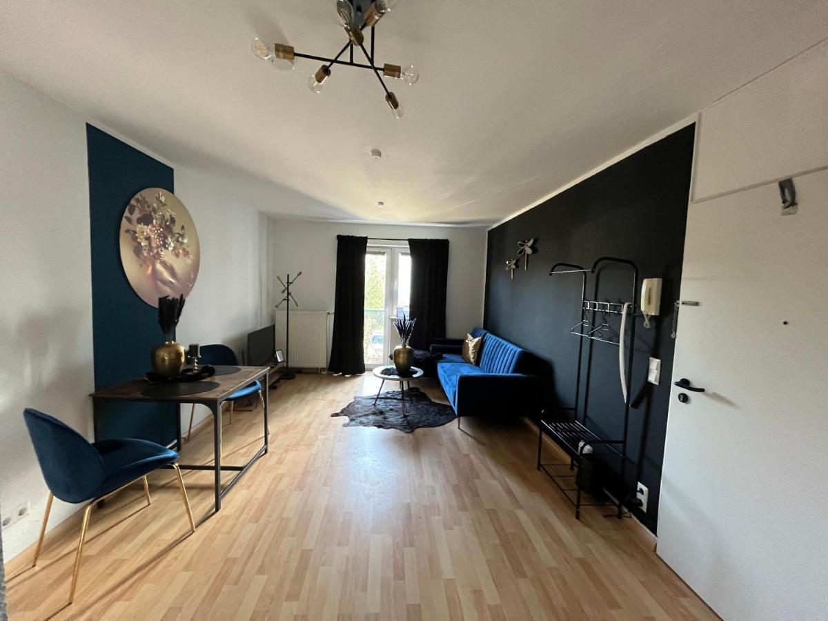 Apartment Mit Guten Anbindungen Maagdenburg Buitenkant foto
